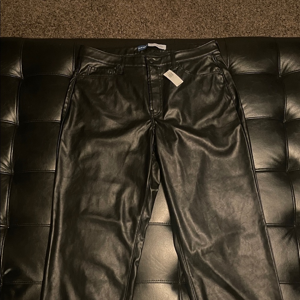 Women’s Black Pants/Jeans